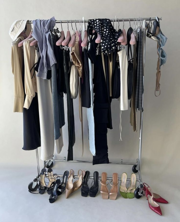 MUJER  Estilismo Personal · Ropa Nueva.